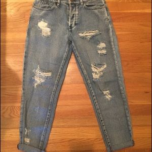 Brandy Melville ripped boyfriend jeans