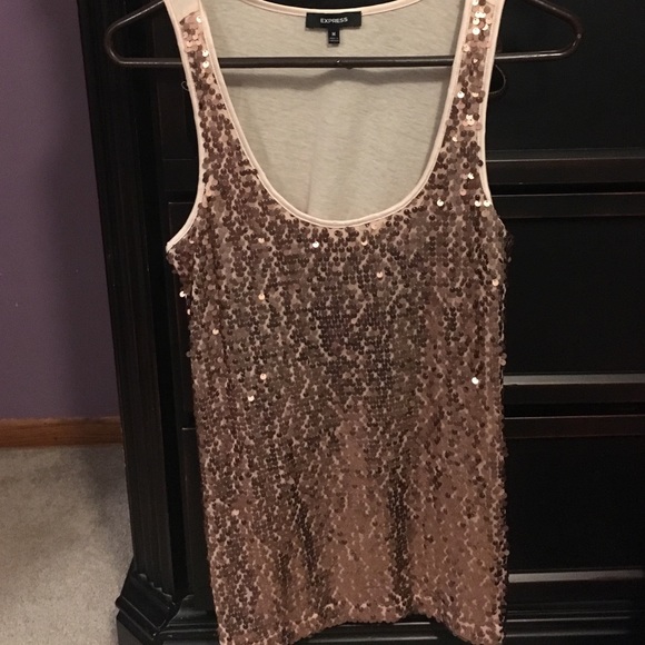 Sequin tank