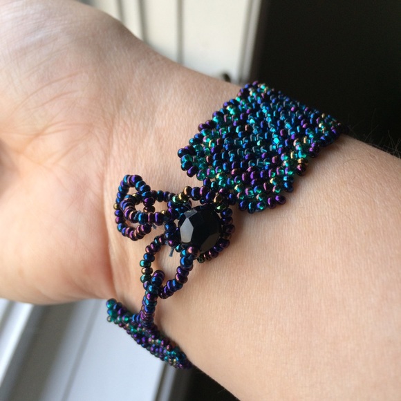 One World Goods - blue/purple beaded bracelet