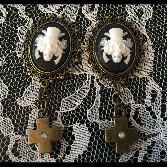 Handmade 3/4" PLUGS