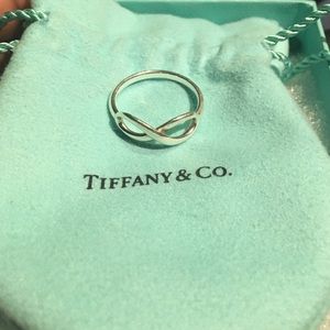 Brand new Authentic Tiffany & Co. Infinity Ring