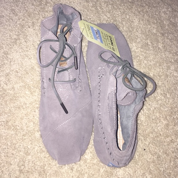 Toms tribal boots