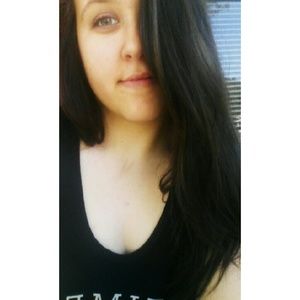 Meet your Posher, Ali