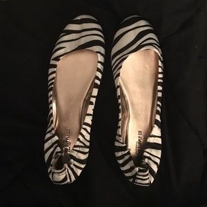 Zebra Print Flexible Flats