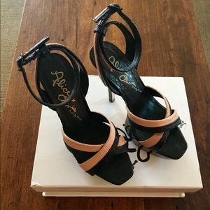 Alice + Olivia black and nude stiletto