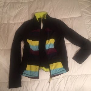 LULULEMON ZIP UP!