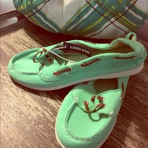 ⛵️NWT Old Navy Boat Shoes⛵️