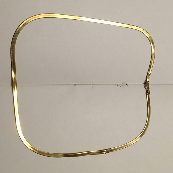 14 kt gold chain