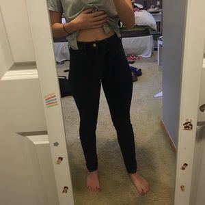 Dark wash high waisted skinny jeans