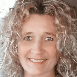 Meet your Posher, June