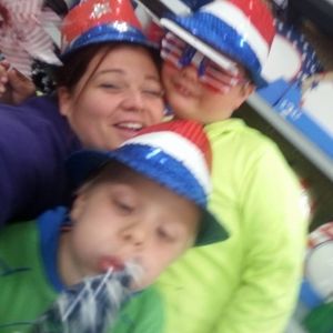 Meet your Posher, Dana