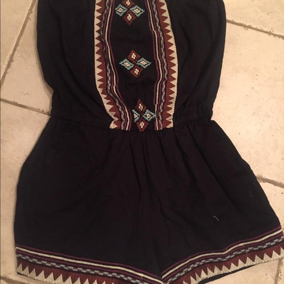 Tribal Strapless Romper - Picture 1 of 2