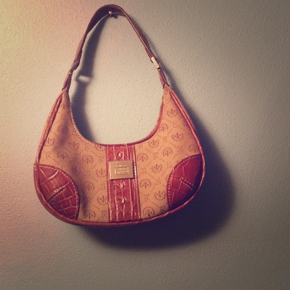 Liz Claiborne mini purse