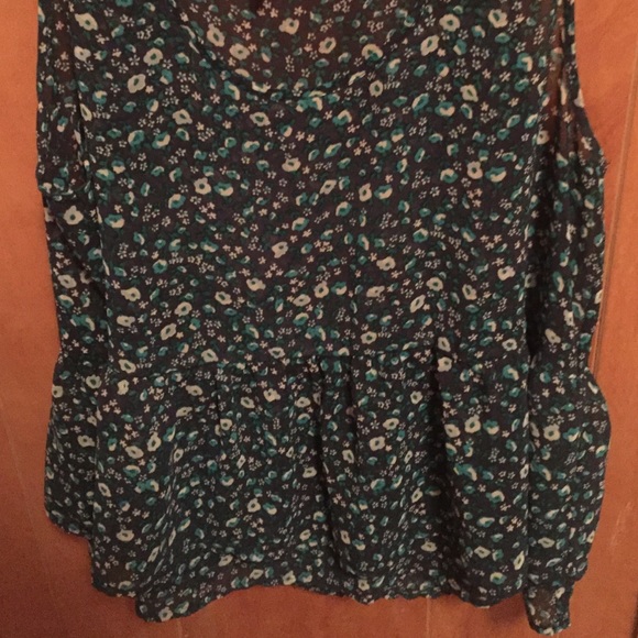 Flower flowy tank 🌸🌸🌸 - Picture 2 of 2