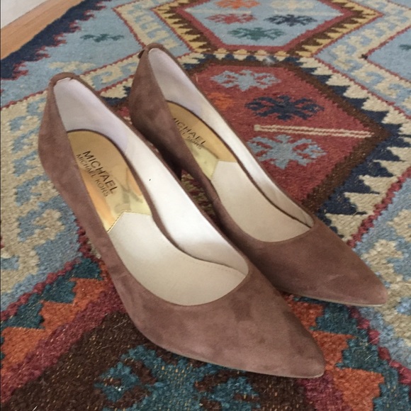 MICHAEL KORS 2" mocha suede heels.