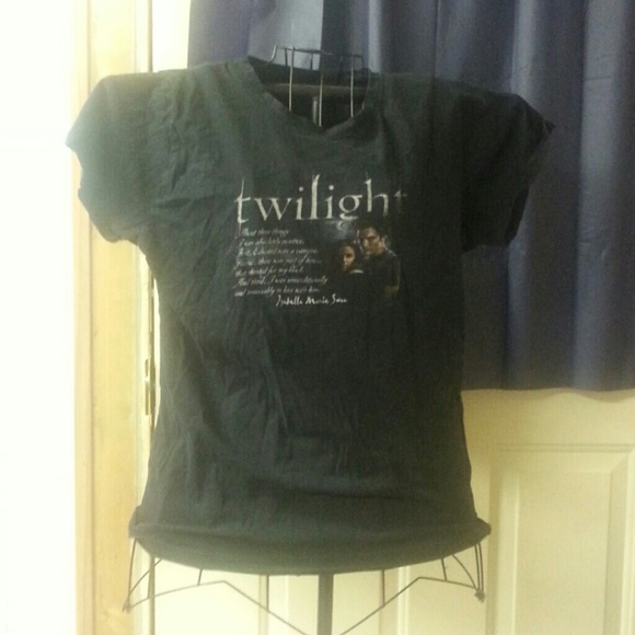 Short sleeve black twighlight shirt