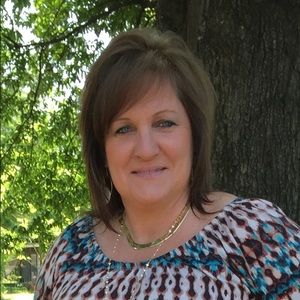 Meet your Posher, Phoebe