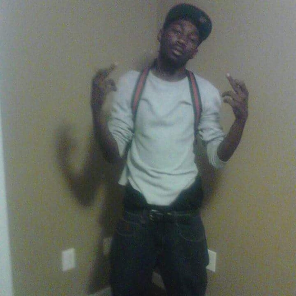 Meet your Posher, Stacey - Picture 1 of 1