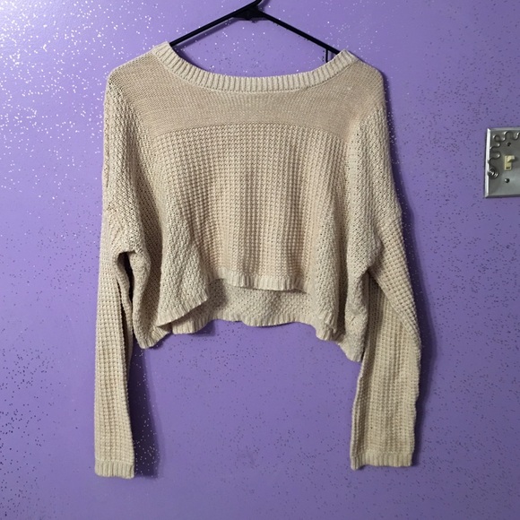 Crop top sweater
