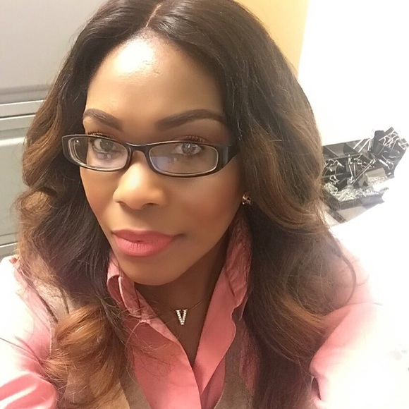 Brazilian Wavy 18 inches WIG - Picture 2 of 2