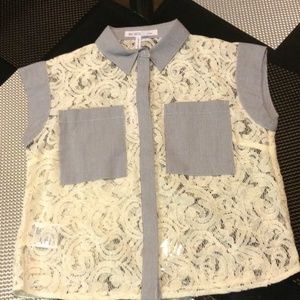 Lace bcbg button up