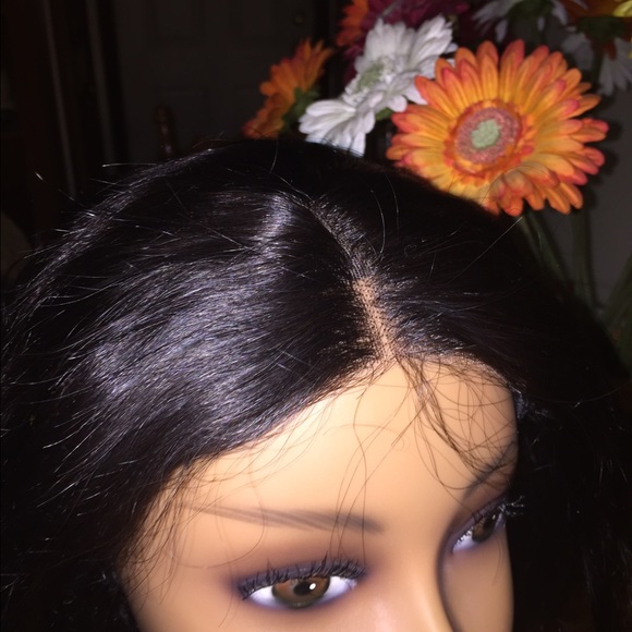 Brazilian 10 inch straight wig w closure - Picture 2 of 3