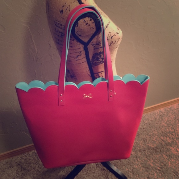 Fun tote!