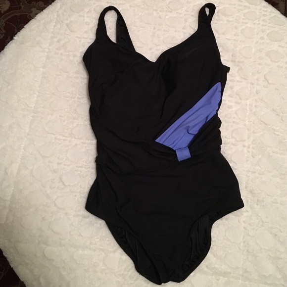 Cute one piece swimsuit