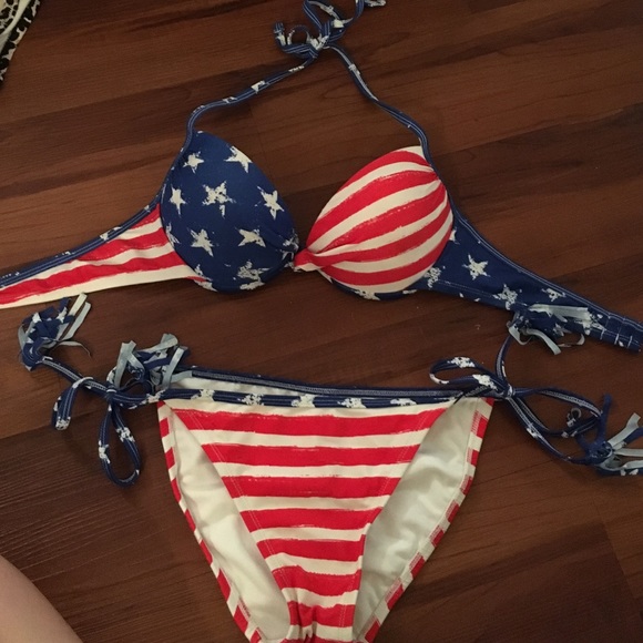American Flag Bikini!🇺🇸🇺🇸🇺🇸