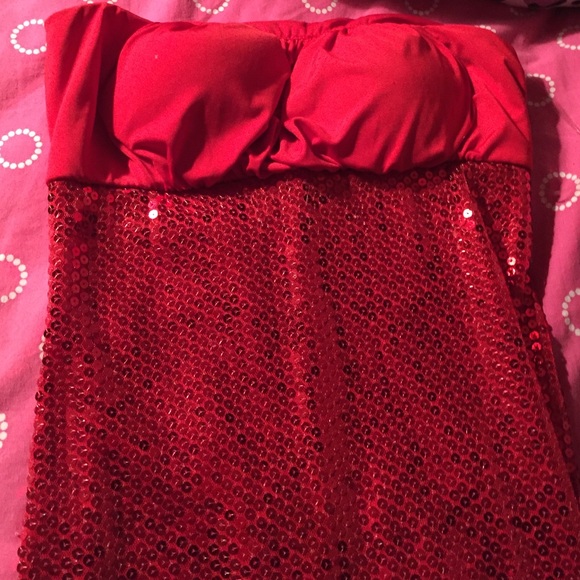Dress π - Picture 2 of 4