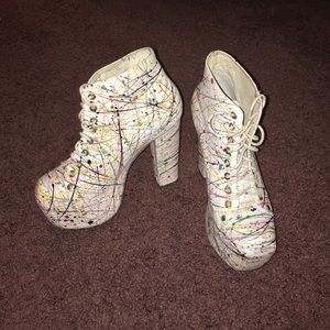 🖐 RESERVED🤚 Rare Jeffrey Campbell lita paint