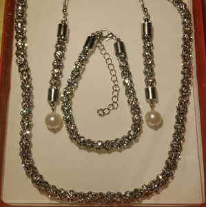 ?beautiful byzantine necklace for women