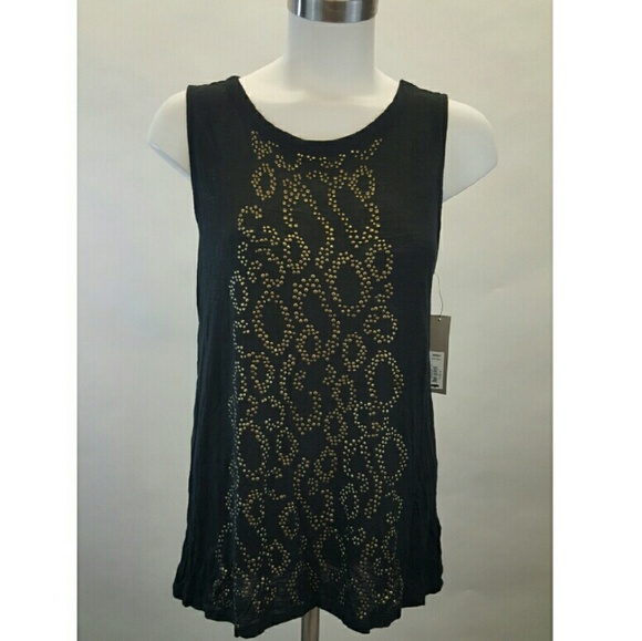 NWT gold Leopard beaded tunic keyhole back top