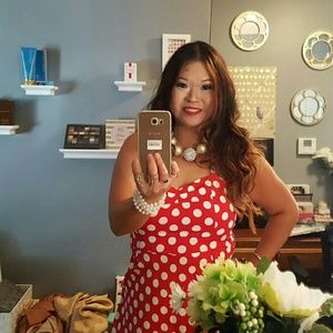 Meet your Posher, Leah