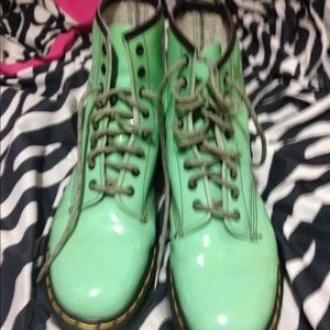 Doc martens size 8 in men's and 9 in woman's