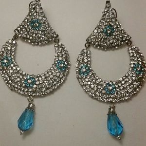 Earrings set