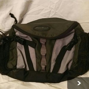 Eddie Bauer Green Fanny Pack