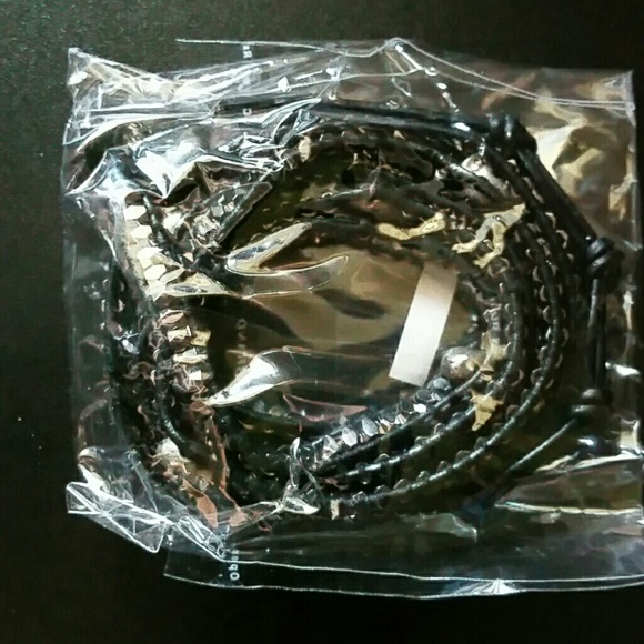 Jewelry, Leather Skull Wrap Bracelet!. - Picture 2 of 3