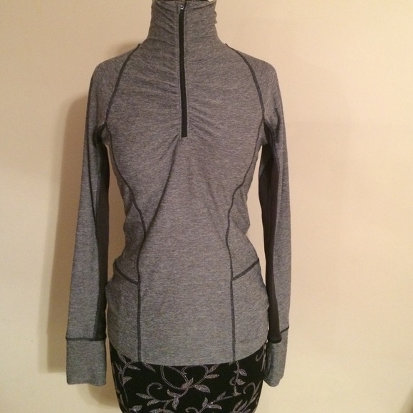 Champion semi fitted sports top