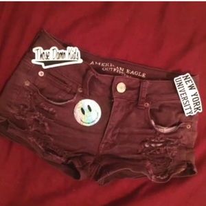 Cute maroon American eagle shorts