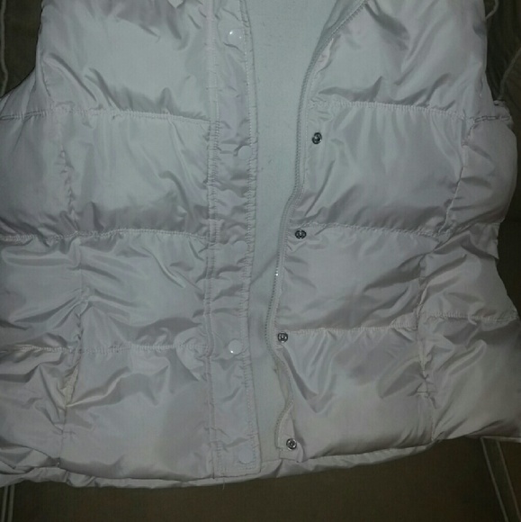 Ladies Vest - Picture 2 of 4
