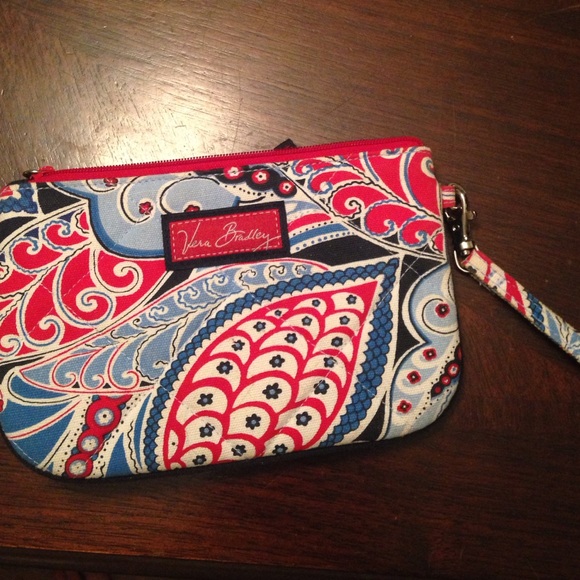 Limited Edition Vera Bradley Wristlet