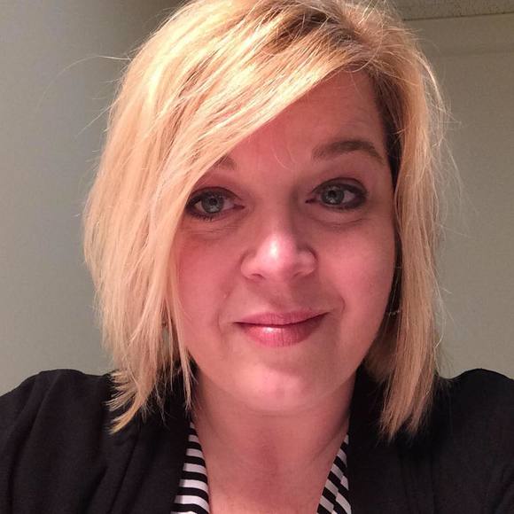 Meet your Posher, Danielle - Picture 1 of 1