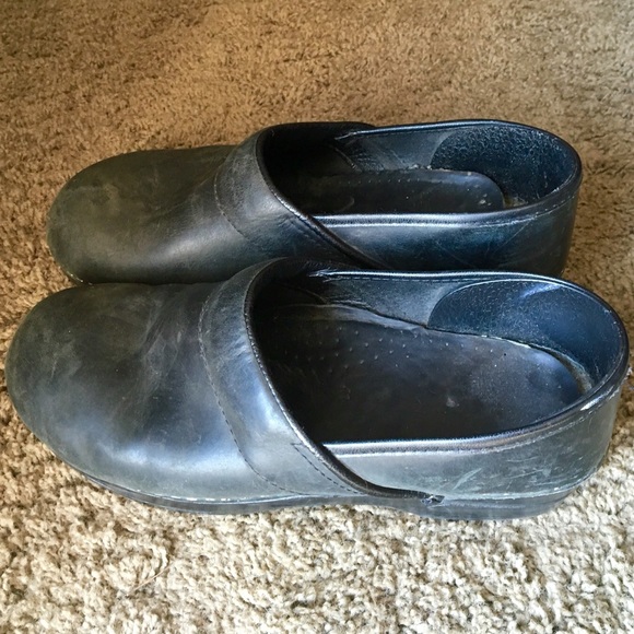 Dansko oiled leather clogs - Picture 1 of 3