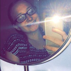 Meet your Posher, Samantha