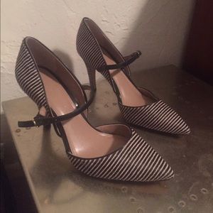 Banana Republic Heels