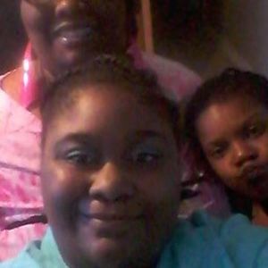 Meet your Posher, Tara