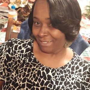 Meet your Posher, Yolanda