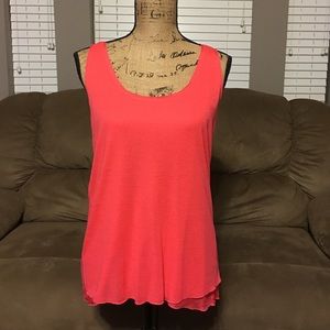 Elie Tahari Top