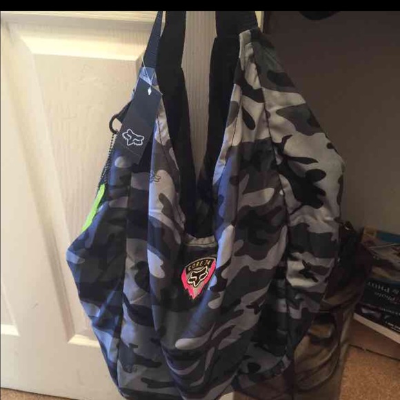 Fox special op hobo bag